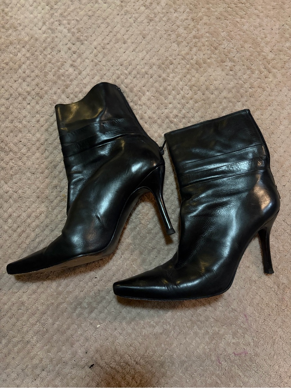 Stuart Weitzman Black Leather Pointed-Toe Stiletto Ankle Booties